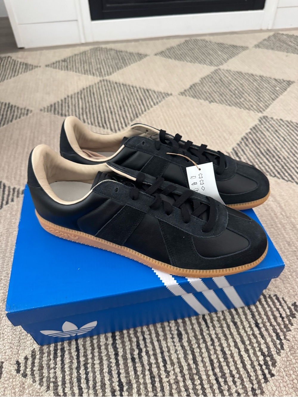 Adidas Originals BW Army Casual Shoes Black/Gum Men’s 13 New